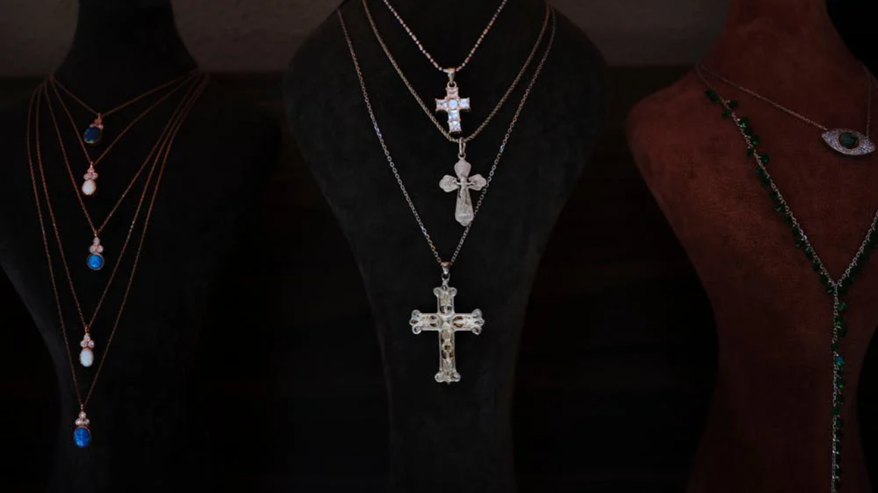 The Symbolism Behind the Calvary 3 Cross Necklace: A Timeless Piece of Faith