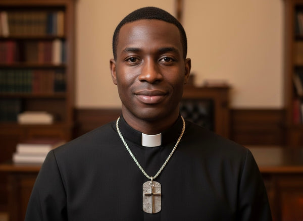 Engraved Jesus Image Crucifix Dog Tag Cross Necklace Calvary Biker Waterproof Medallion Heavy Chain for Mens Christian Jewelry Jewellery