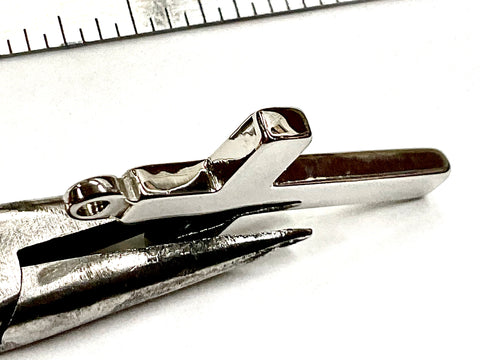 Sleek Silver Gold Cross Necklace for Men Women Waterproof Hypoallergenic Stainless Steel Girls Boy Jesus Hope Jewelry Christian Jewellery